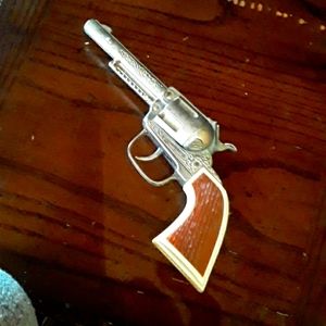 Vintage toy gun by Hubley.
